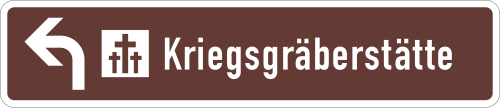 Touristischer Hinweis als Wegweiser – Vorwegweiser linksweisend; veränderte Zeichenhöhe