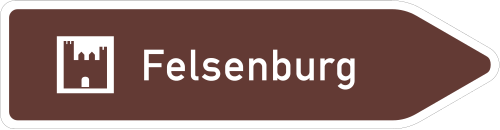 Touristischer Hinweis als Wegweiser – Pfeilwegweiser rechtsweisend
